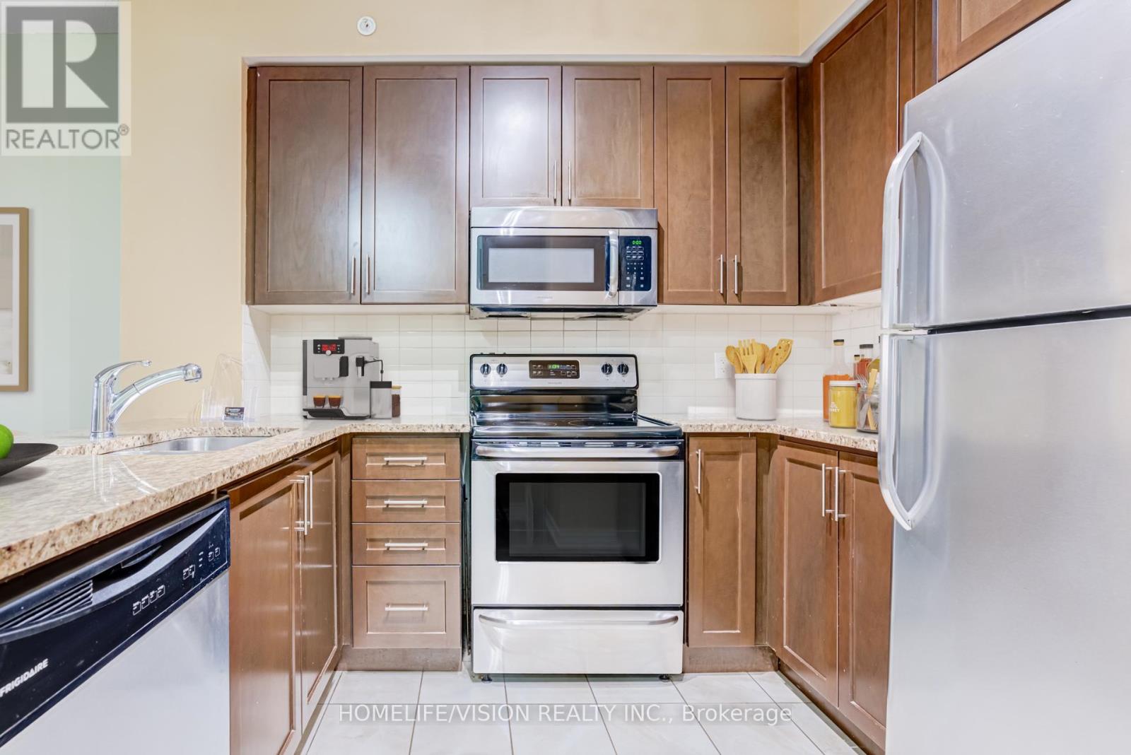615 - 9255 JANE STREET — photo 10