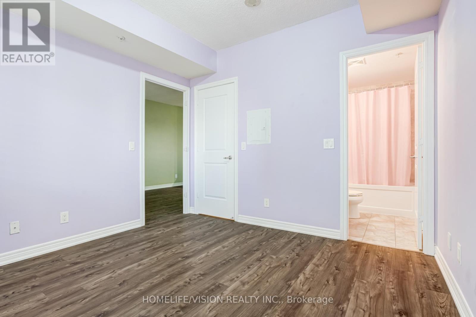 #615 9255 JANE STREET - 23