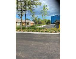 34 - 20 Wertheim Court, Richmond Hill, ON L4B3A8 Photo 6