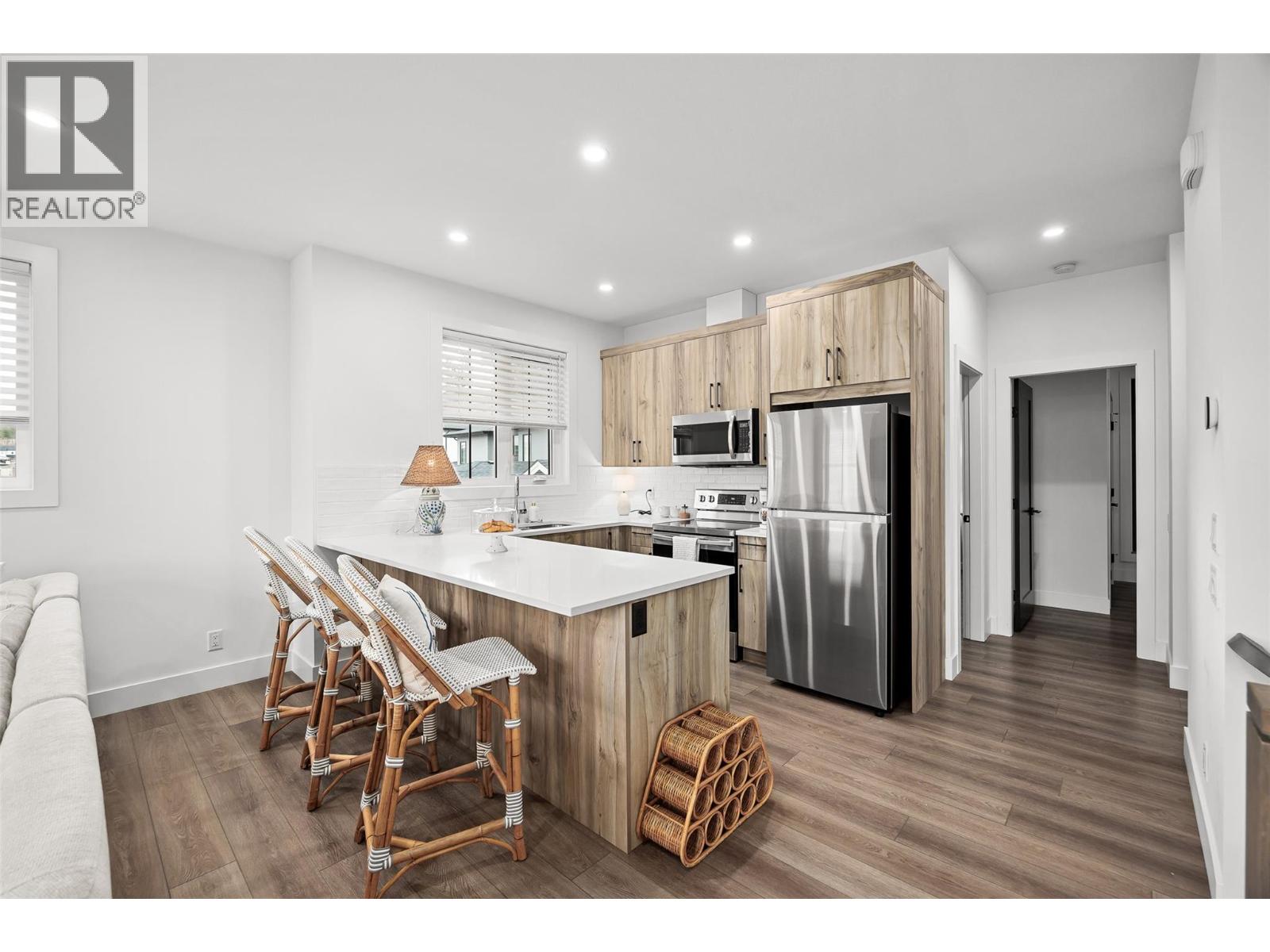  415 Hawk Hill Drive, Kelowna