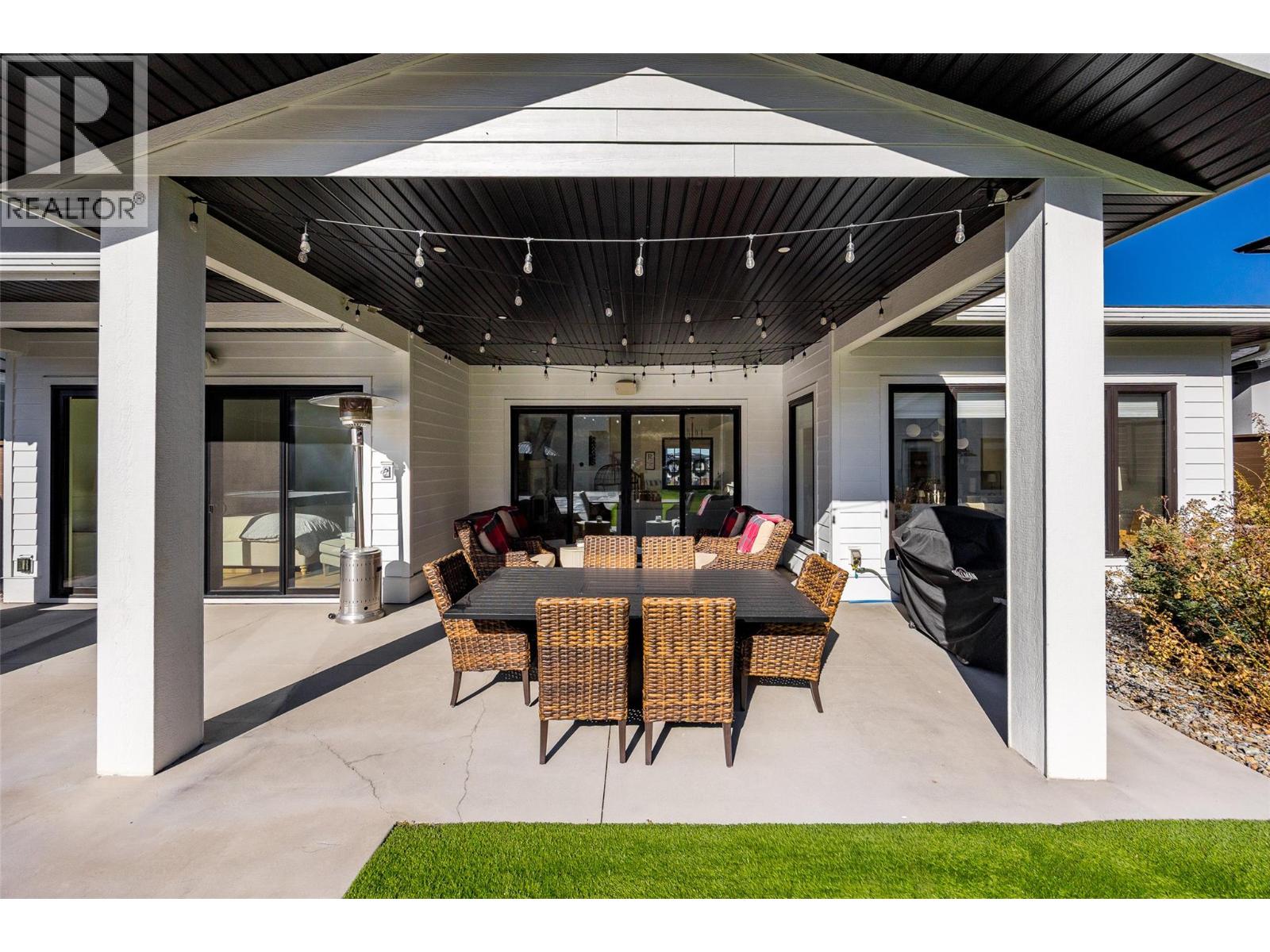  415 Hawk Hill Drive, Kelowna