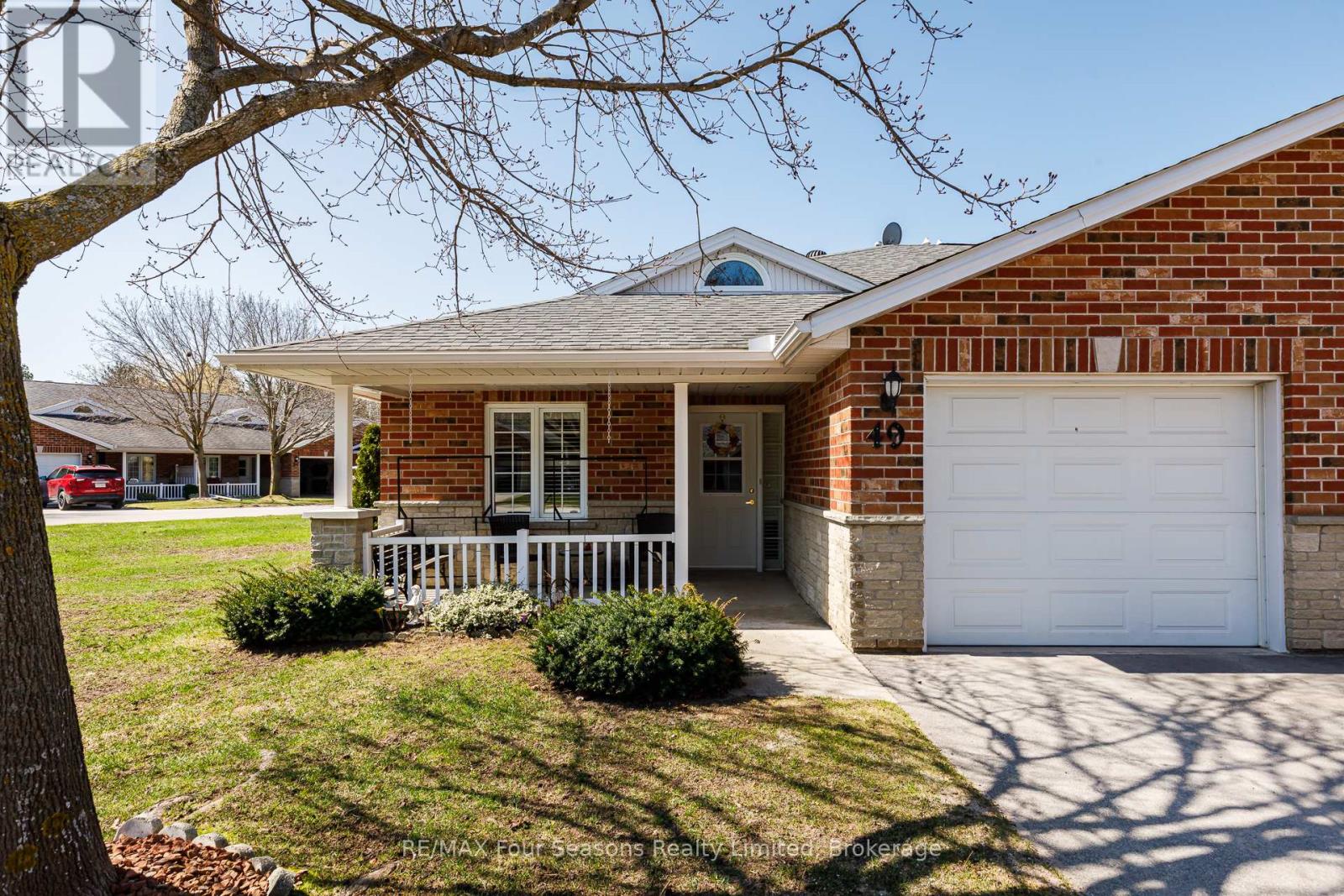 #49 275 HURON STREET - 1