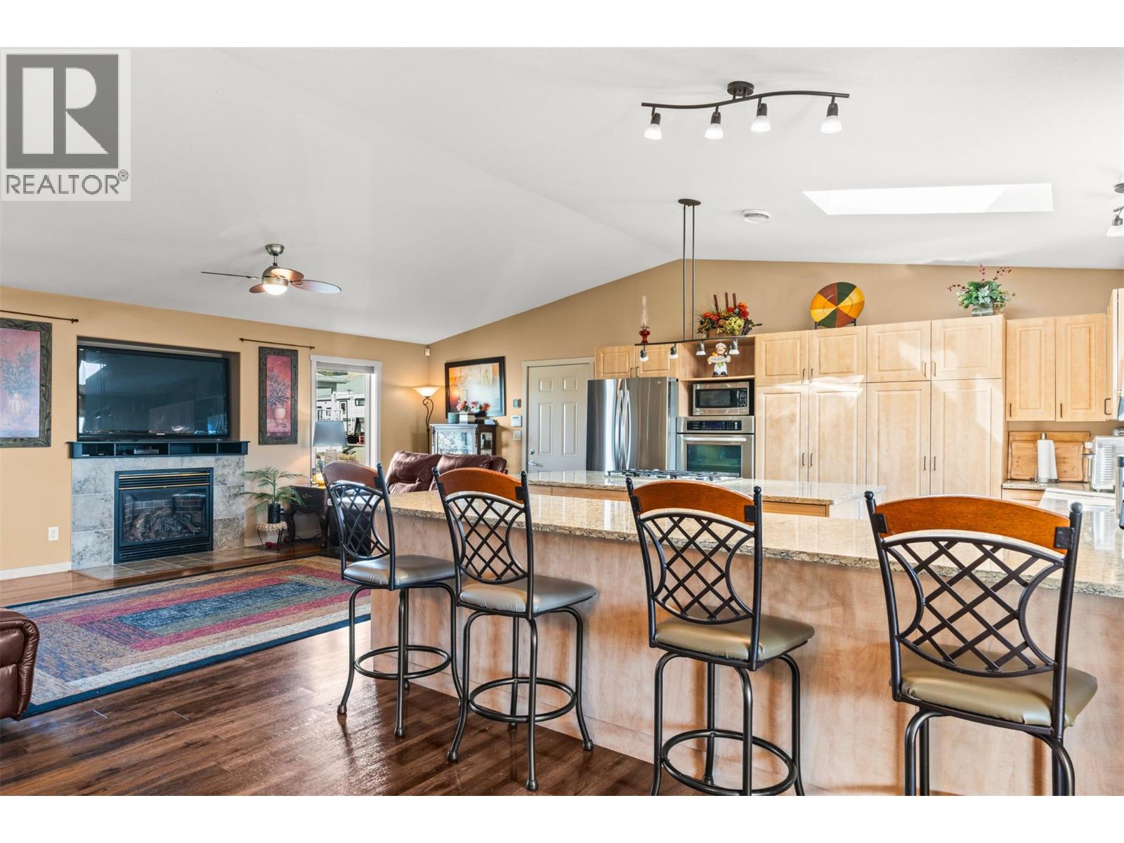 9510 97 Highway N Unit# 84, Vernon