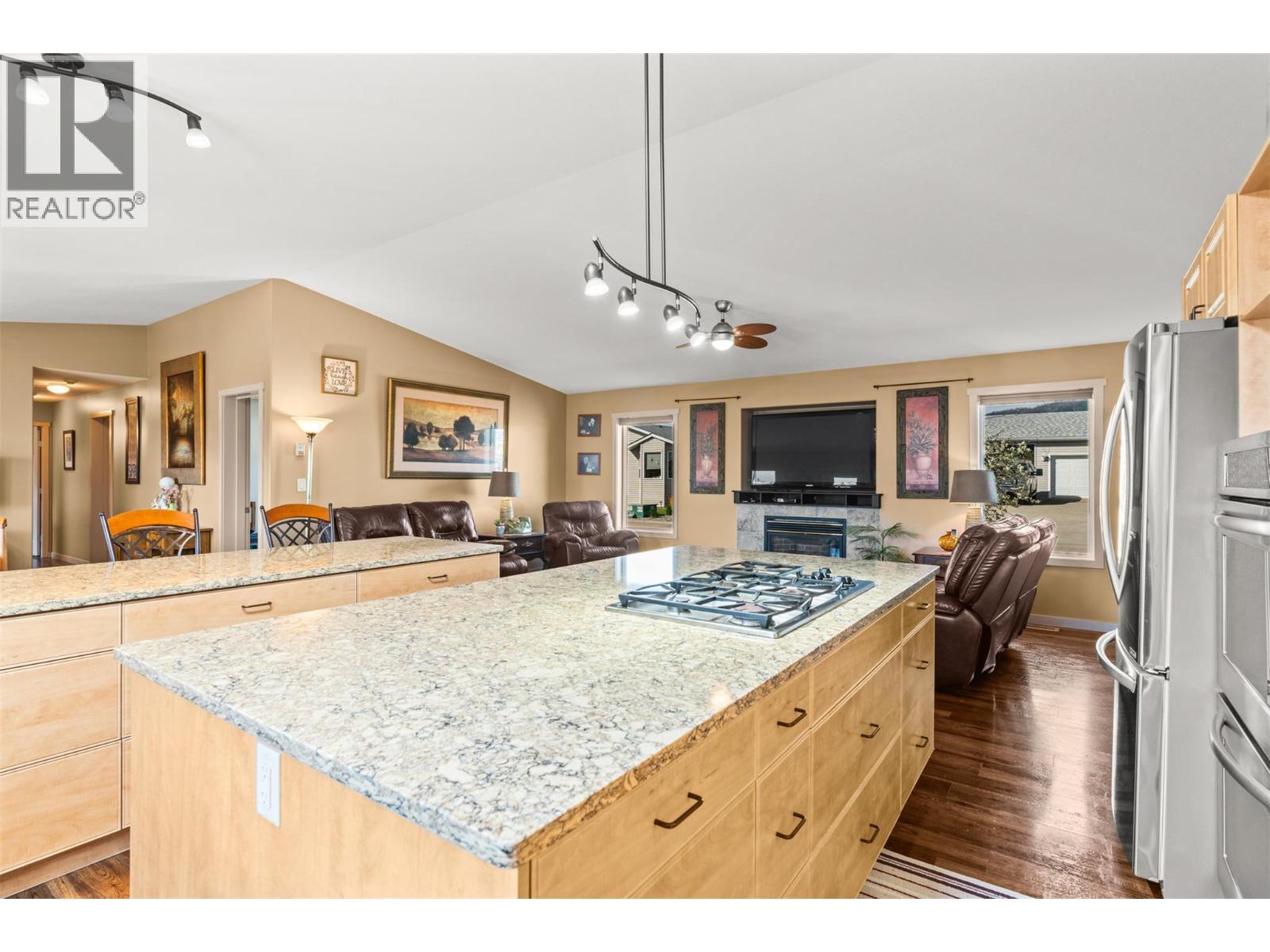 9510 97 Highway N Unit# 84, Vernon