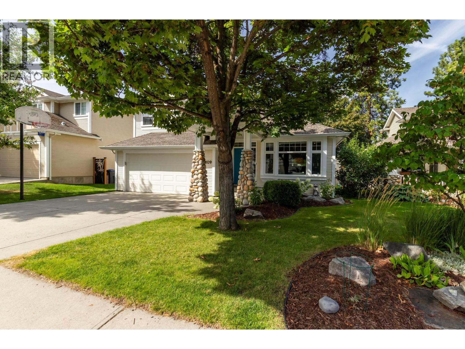 #109 2220 Shannon Ridge Drive Unit# 109 - 47