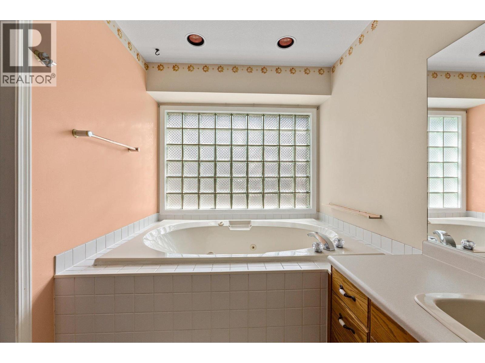 1881 Portland Place Lot# 5, Kelowna