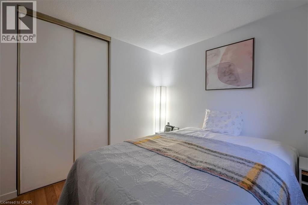 #25 169 ELM RIDGE Drive - 18