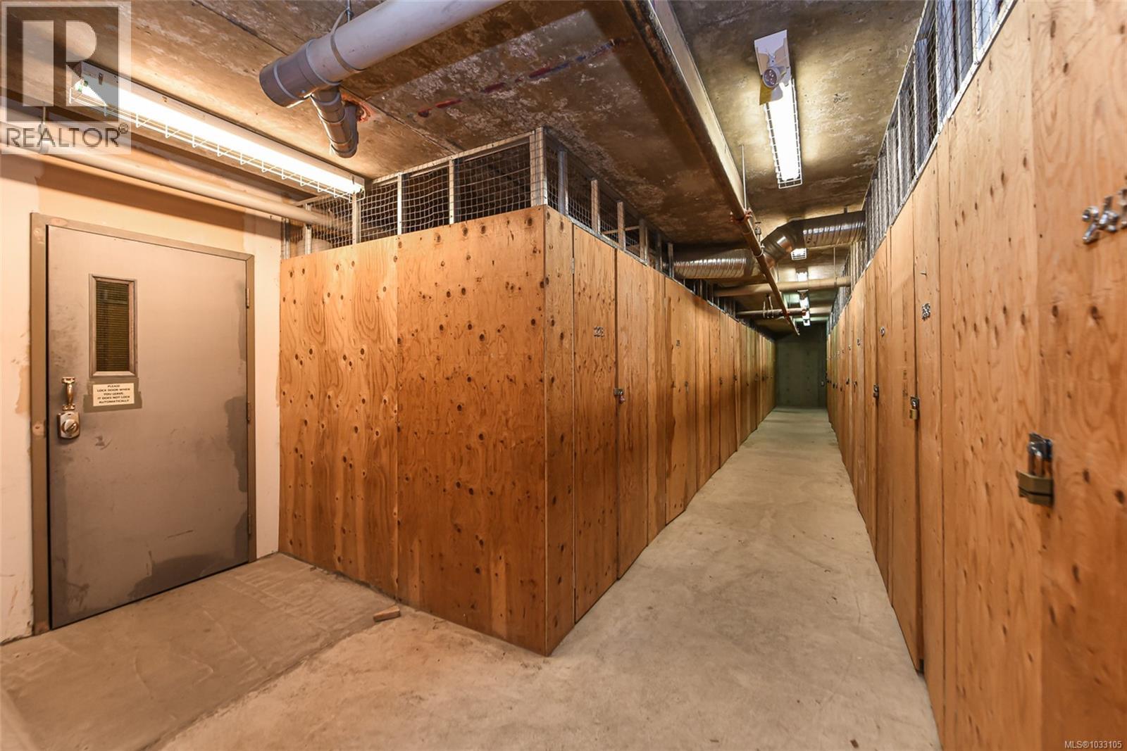 #142 2300 Mansfield Dr - 30