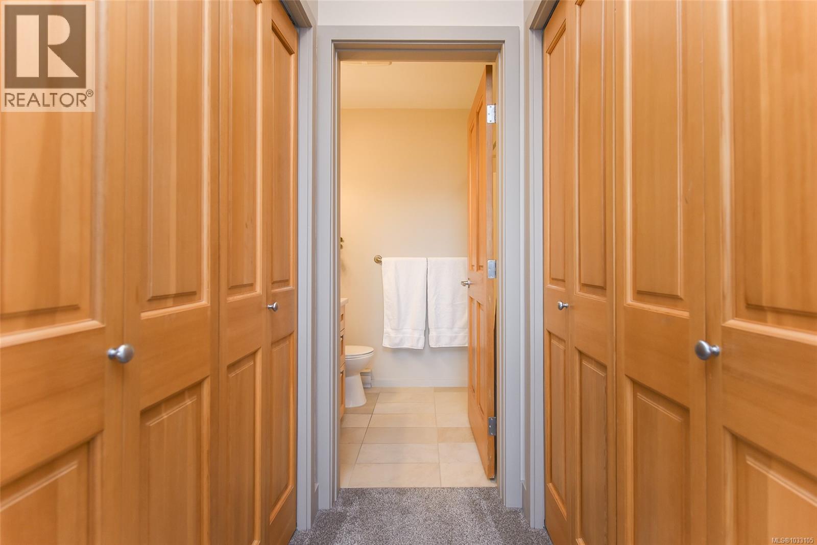 #142 2300 Mansfield Dr - 52