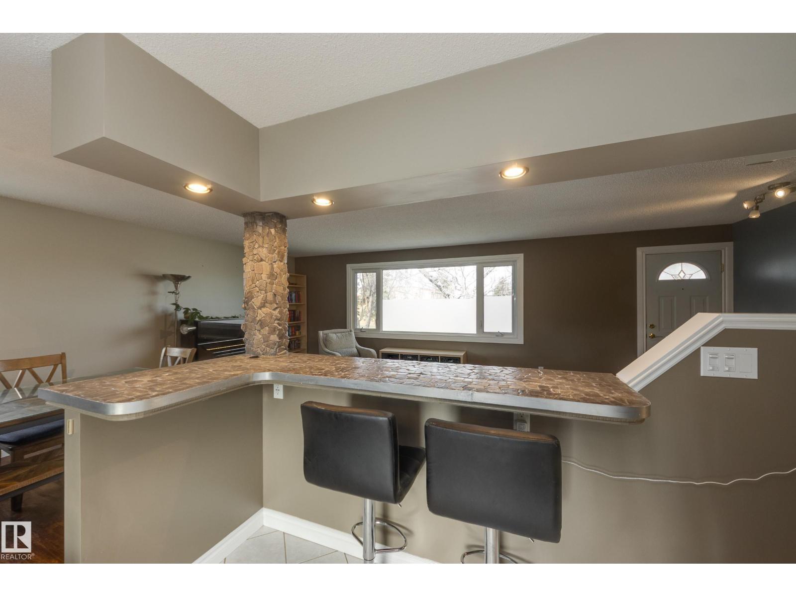 14227 74 ST NW - 11