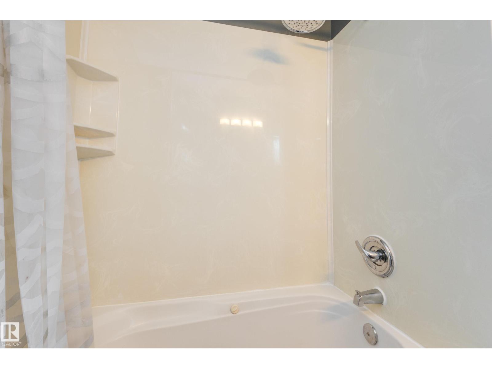 14227 74 ST NW - 19