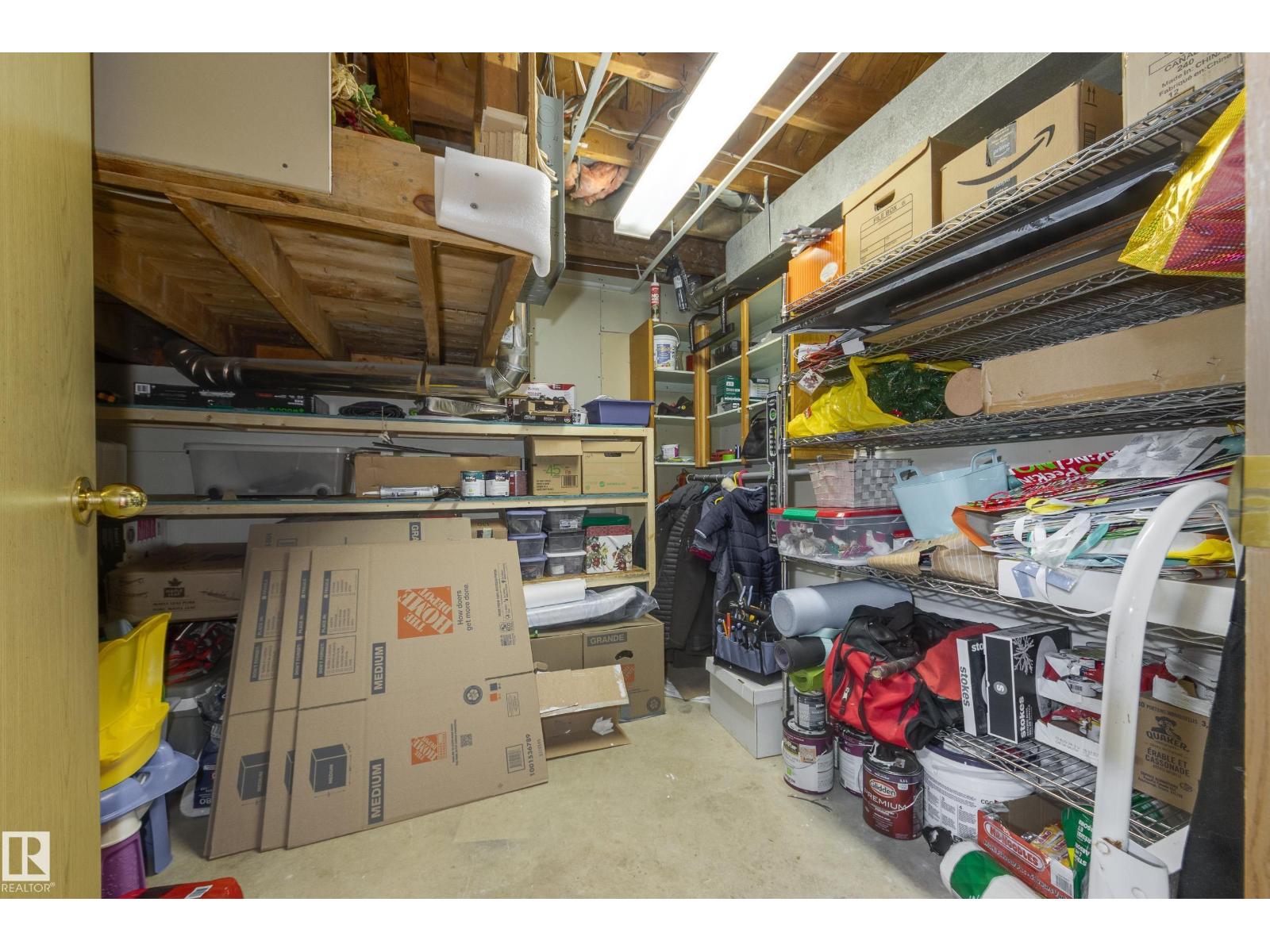 14227 74 ST NW - 31