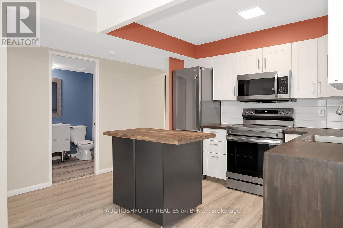 #1703 475 LAURIER AVENUE W - 11