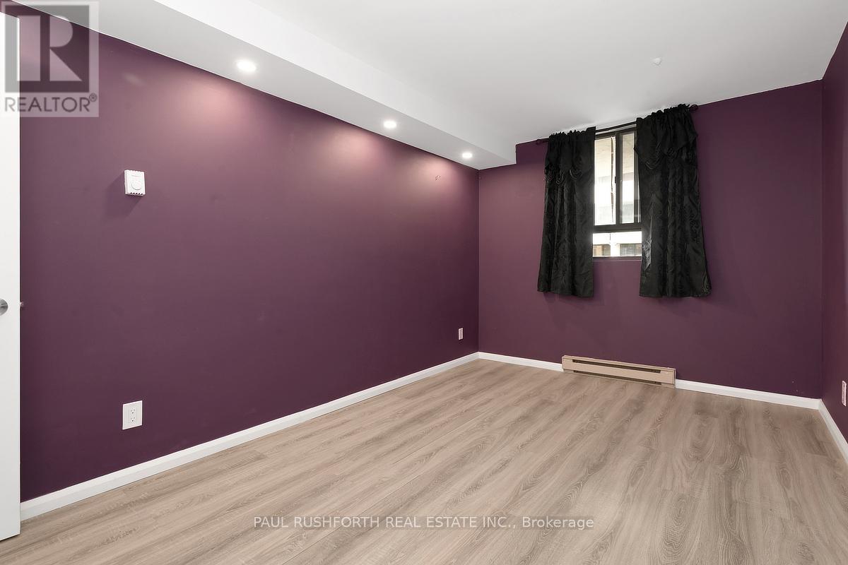 #1703 475 LAURIER AVENUE W - 15