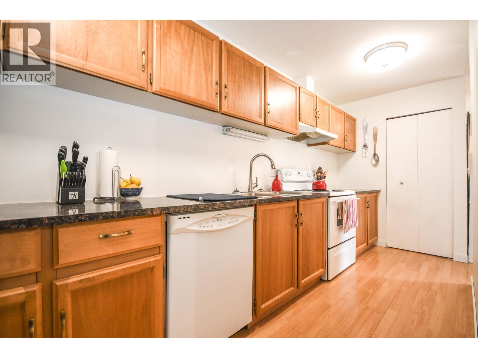 #226 3033 OSPIKA BOULEVARD - 13