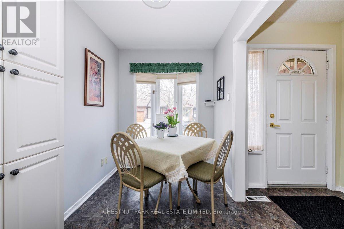 138 GREEN BRIAR ROAD — photo 2