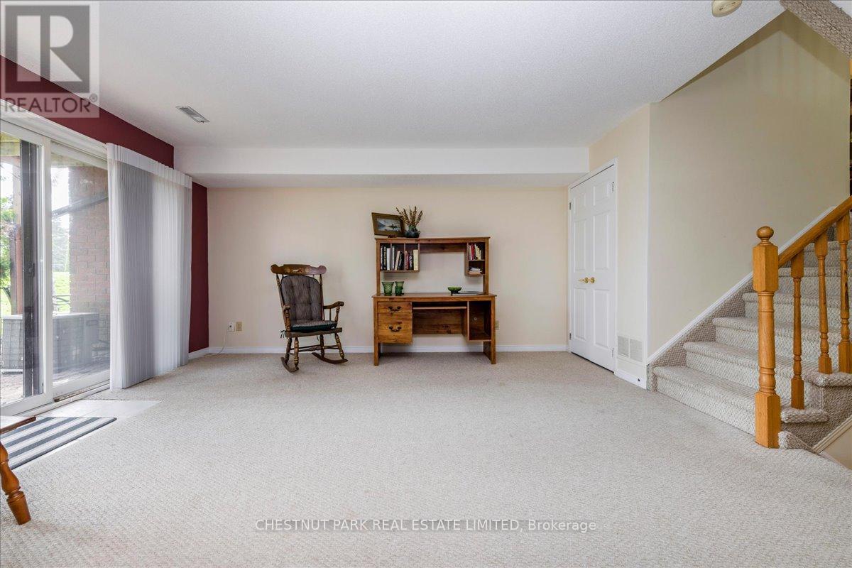 138 GREEN BRIAR ROAD — photo 14
