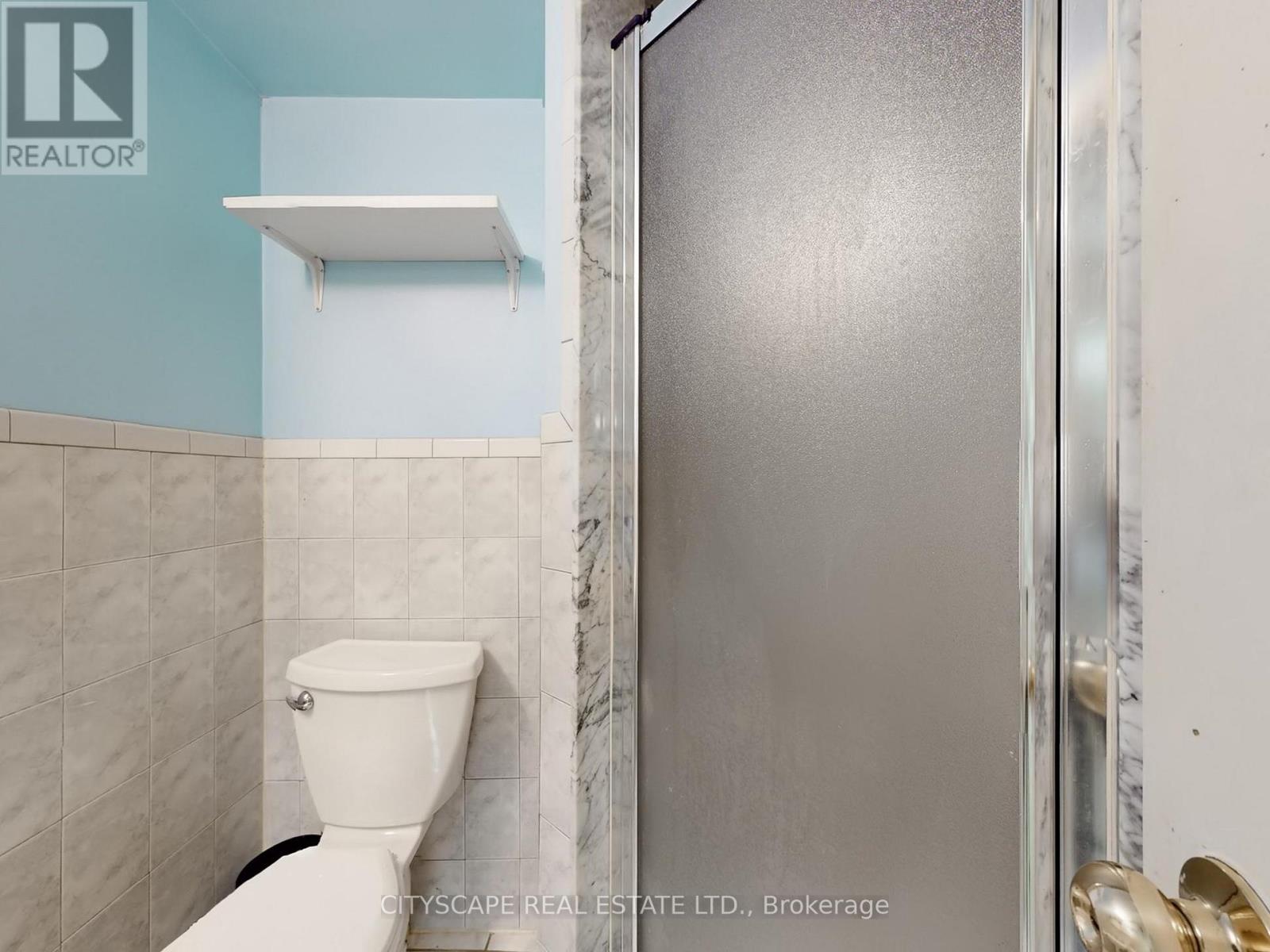 87 SAVONA DRIVE — photo 26