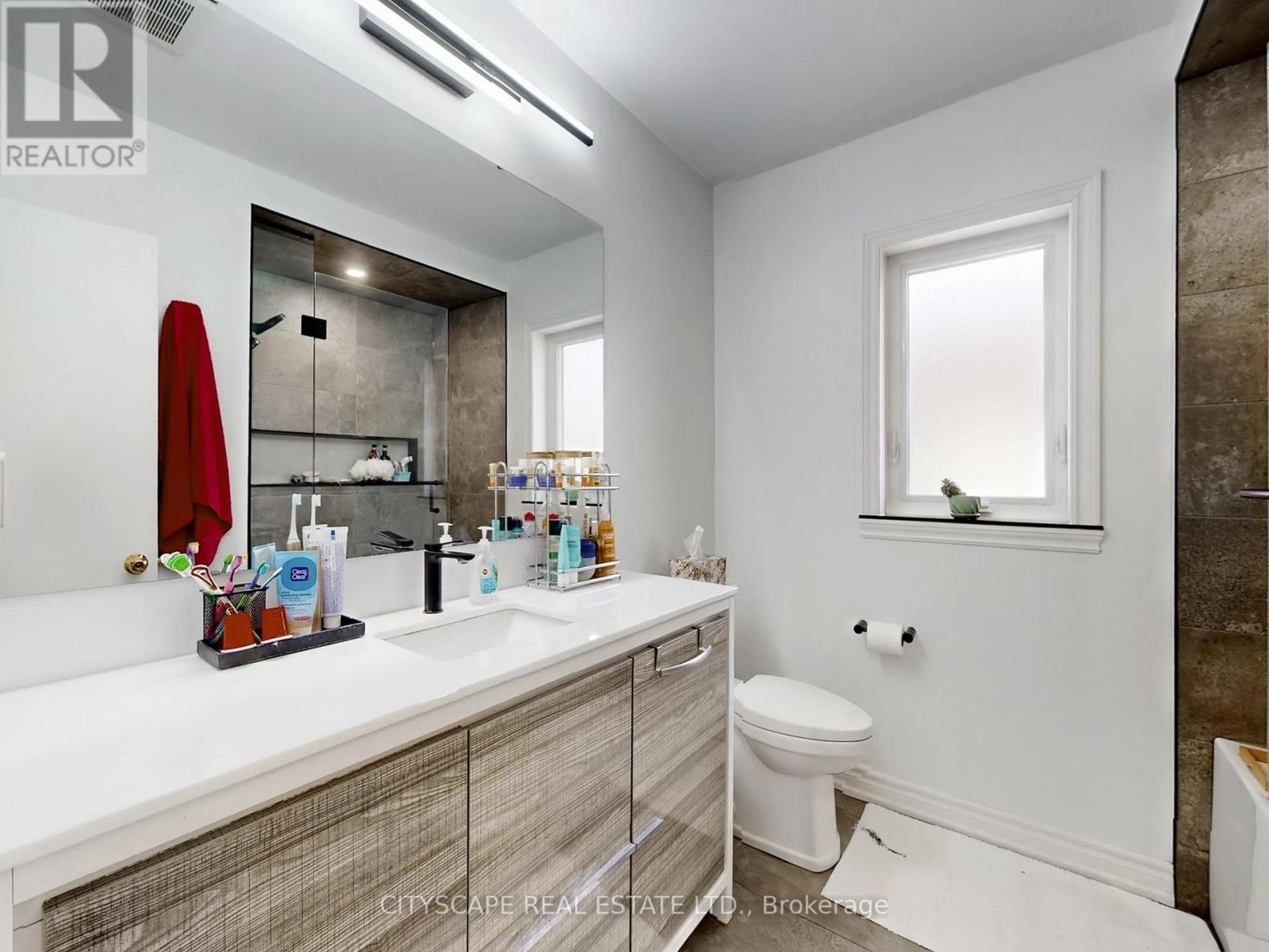 87 SAVONA DRIVE — photo 12