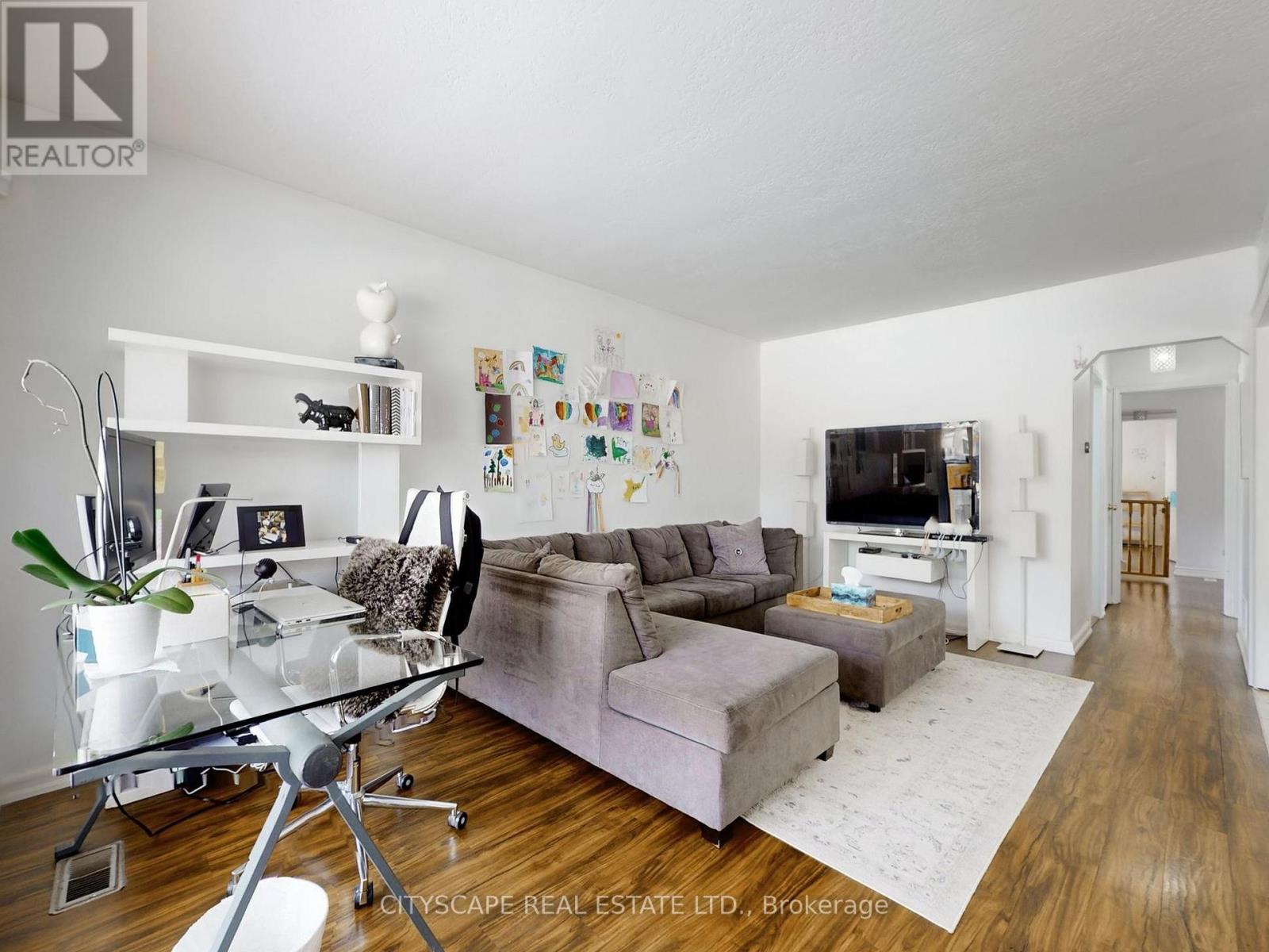 87 SAVONA DRIVE — photo 4