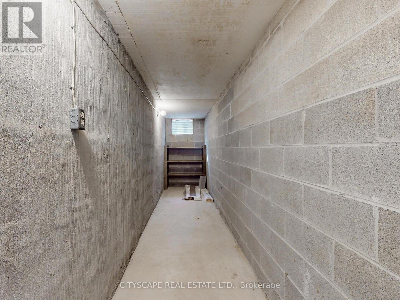 87 SAVONA DRIVE — photo 32