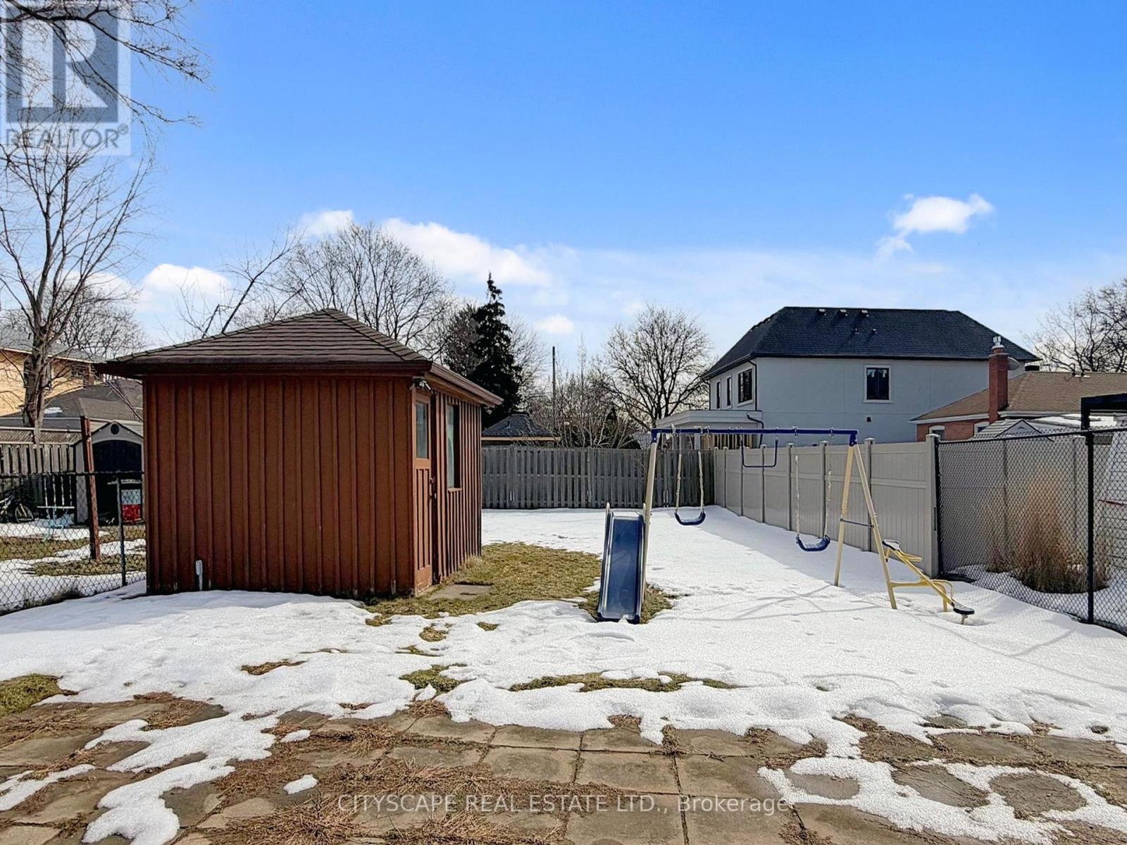 87 SAVONA DRIVE — photo 34