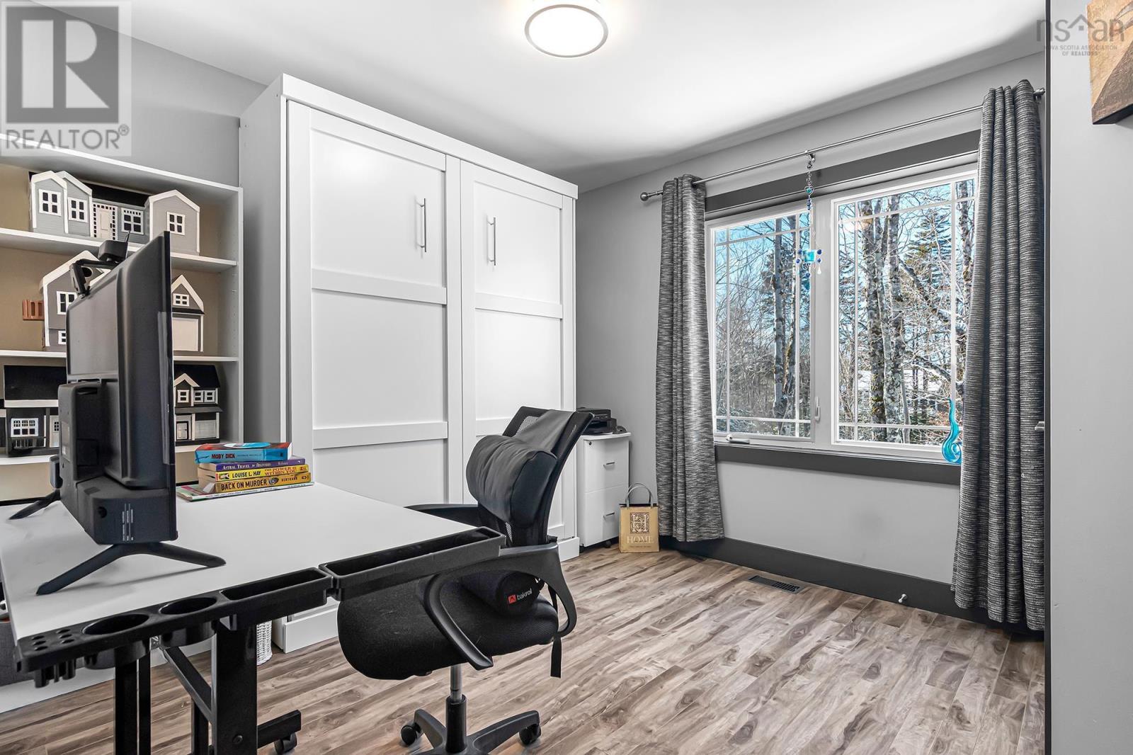 Property 20 of 50 of 266 Kernwood Drive