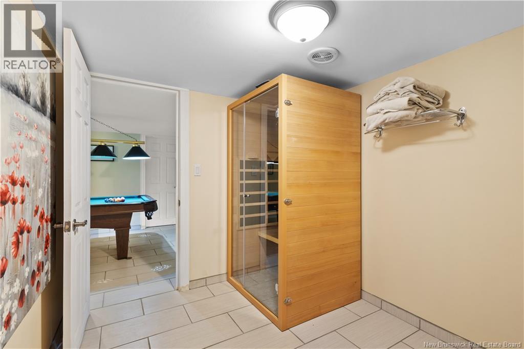 1 SILVERWOOD DRIVE - 32