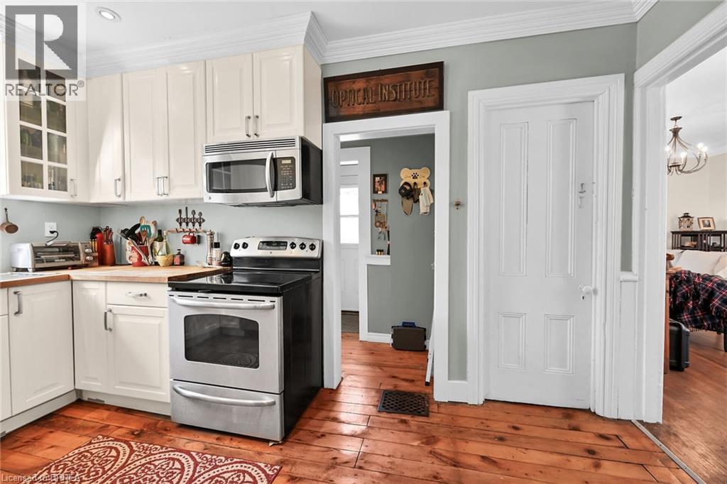 40 LOCKE Street S, Hamilton, Ontario, L8P3Z8 — Photo 18