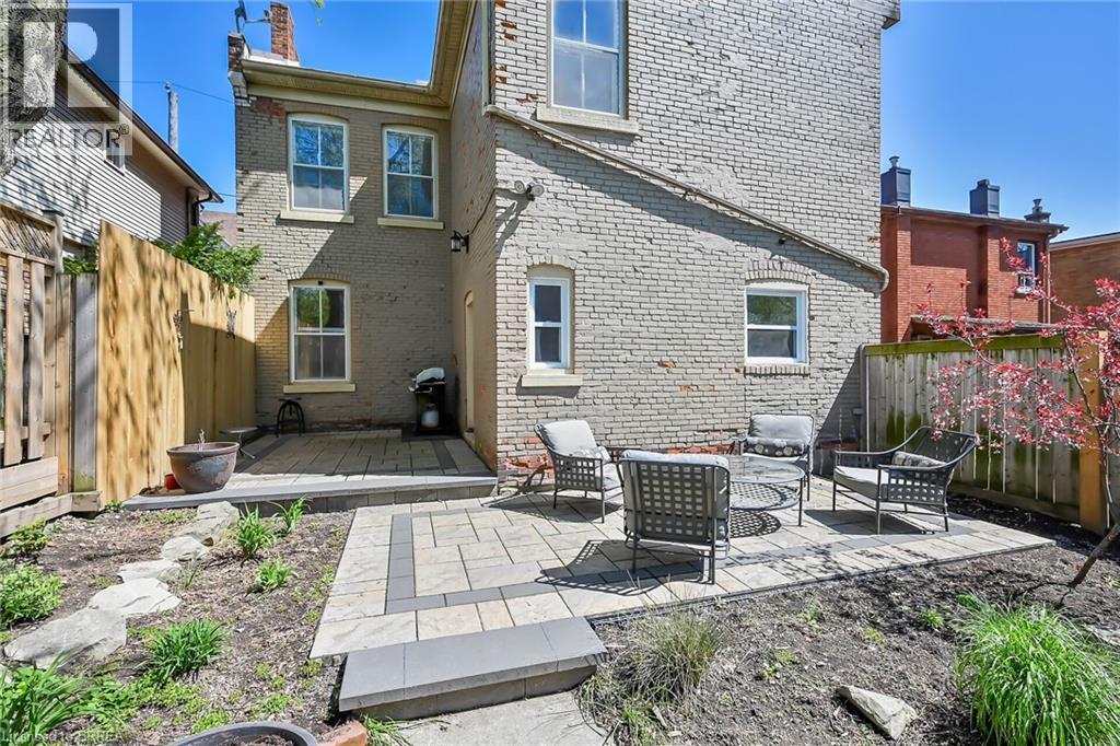 40 LOCKE Street S, Hamilton, Ontario, L8P3Z8 — Photo 46