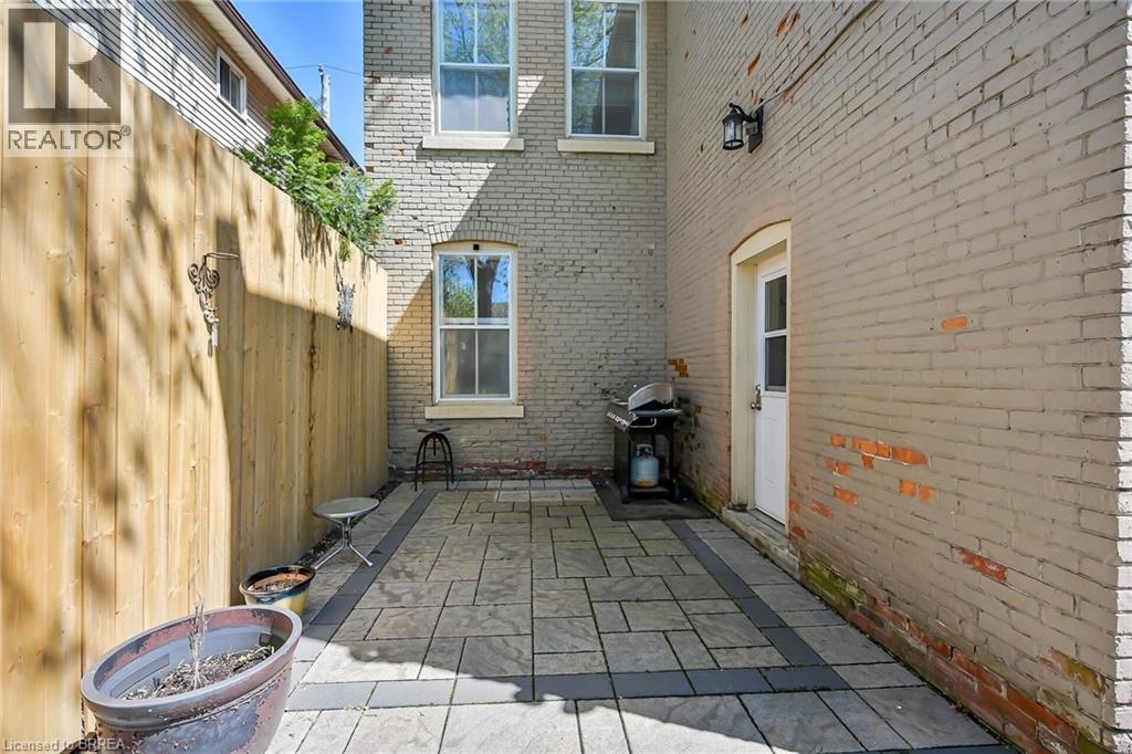 40 LOCKE Street S, Hamilton, Ontario, L8P3Z8 — Photo 47