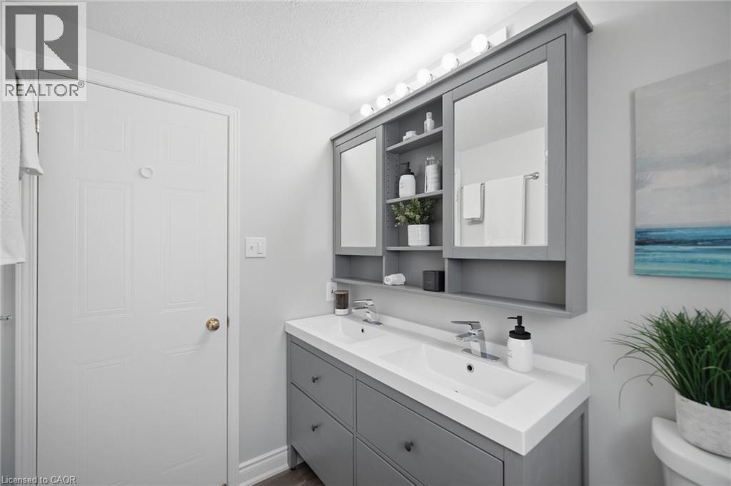 234 COUNTRY CLUB Drive, Guelph, Ontario, N1E3L2 — Photo 31