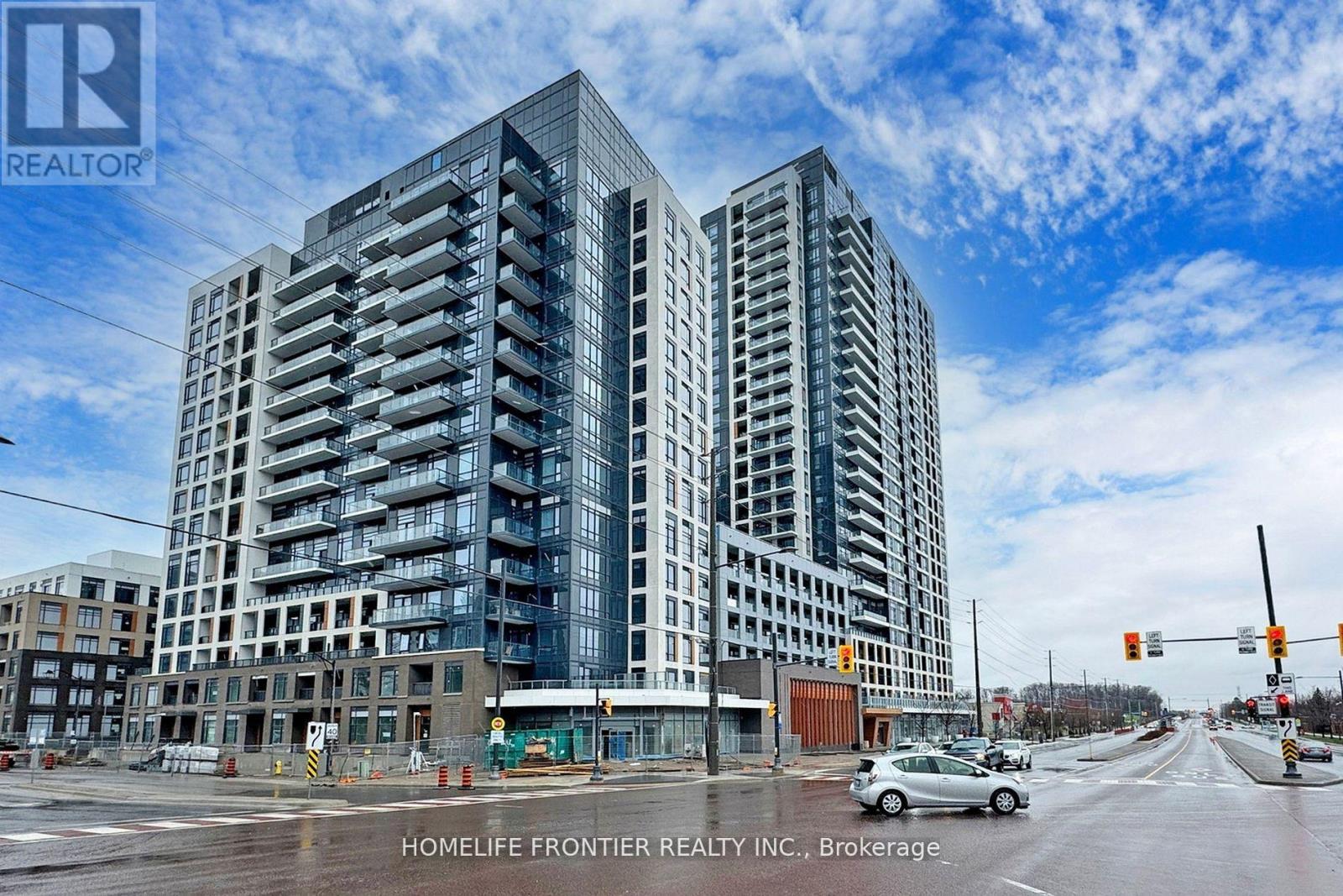 Listing photo of 1013 - 7950 BATHURST STREET