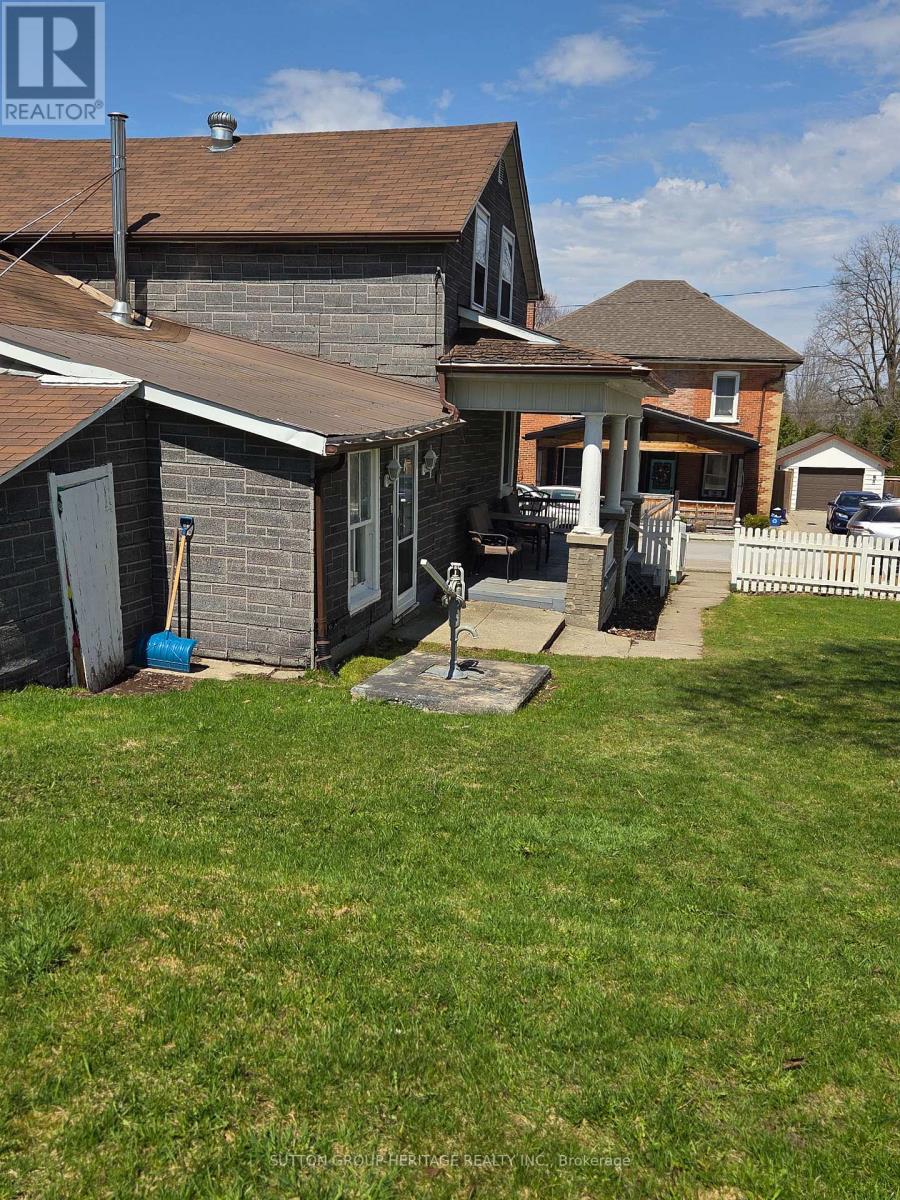 54 MUNRO STREET - photo 4