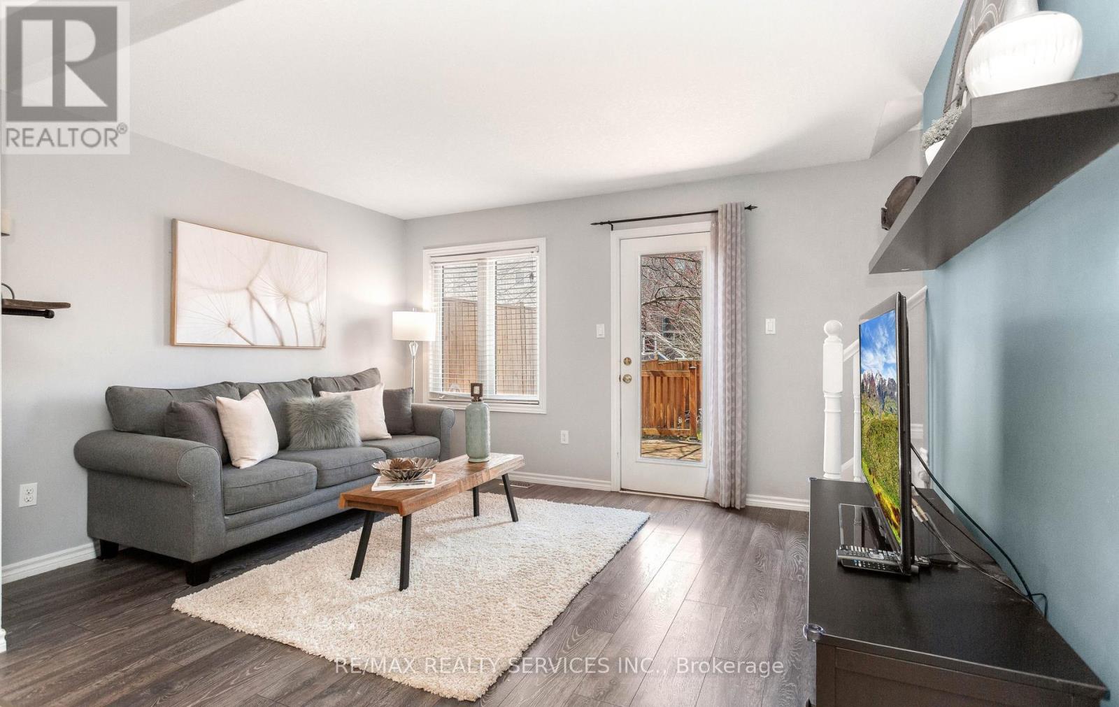 49 JAMES ARNOTT CRESCENT — photo 14