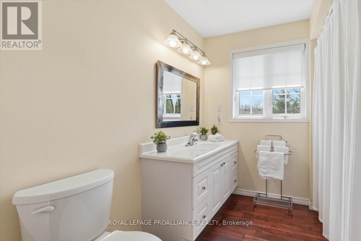 52 HORACE AVENUE — photo 16
