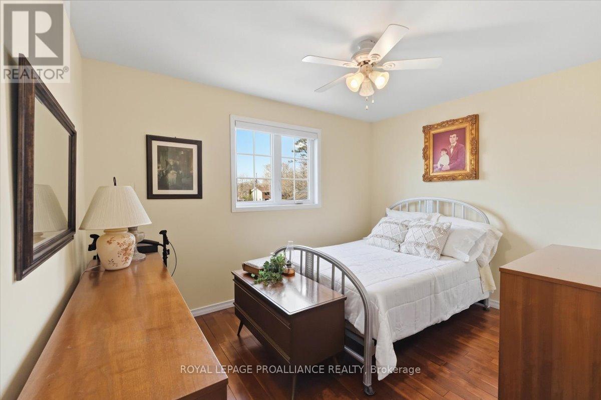 52 HORACE AVENUE — photo 19