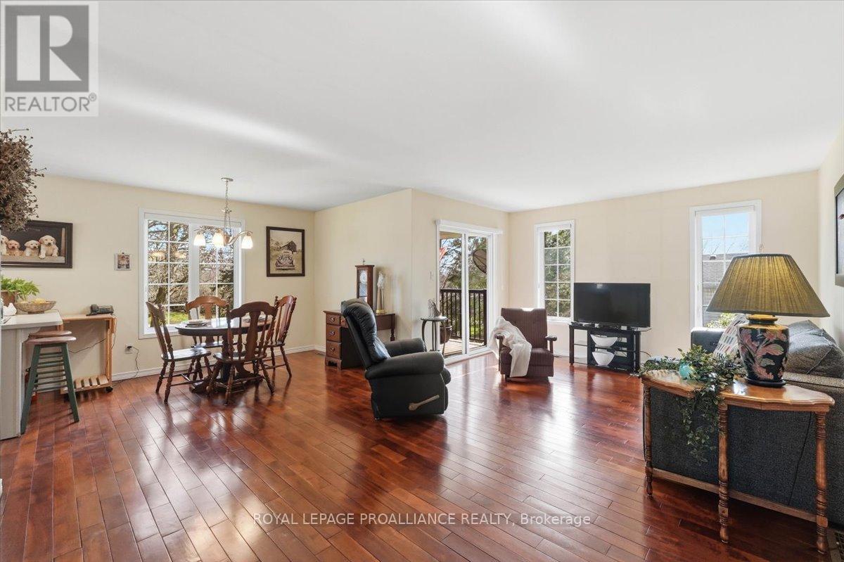52 HORACE AVENUE - photo 3