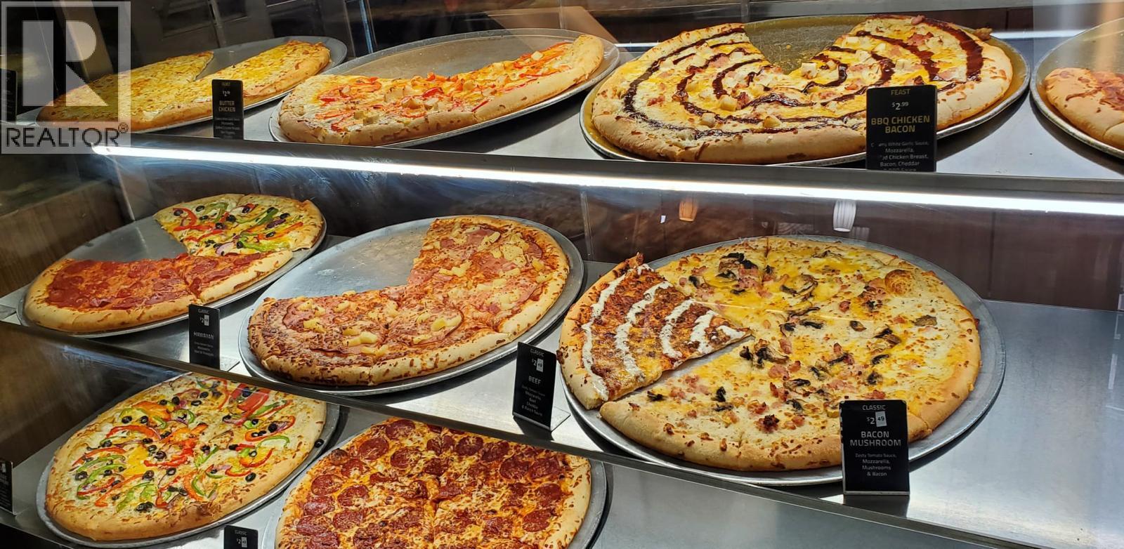 103 3110 LAKESHORE Road, Kelowna