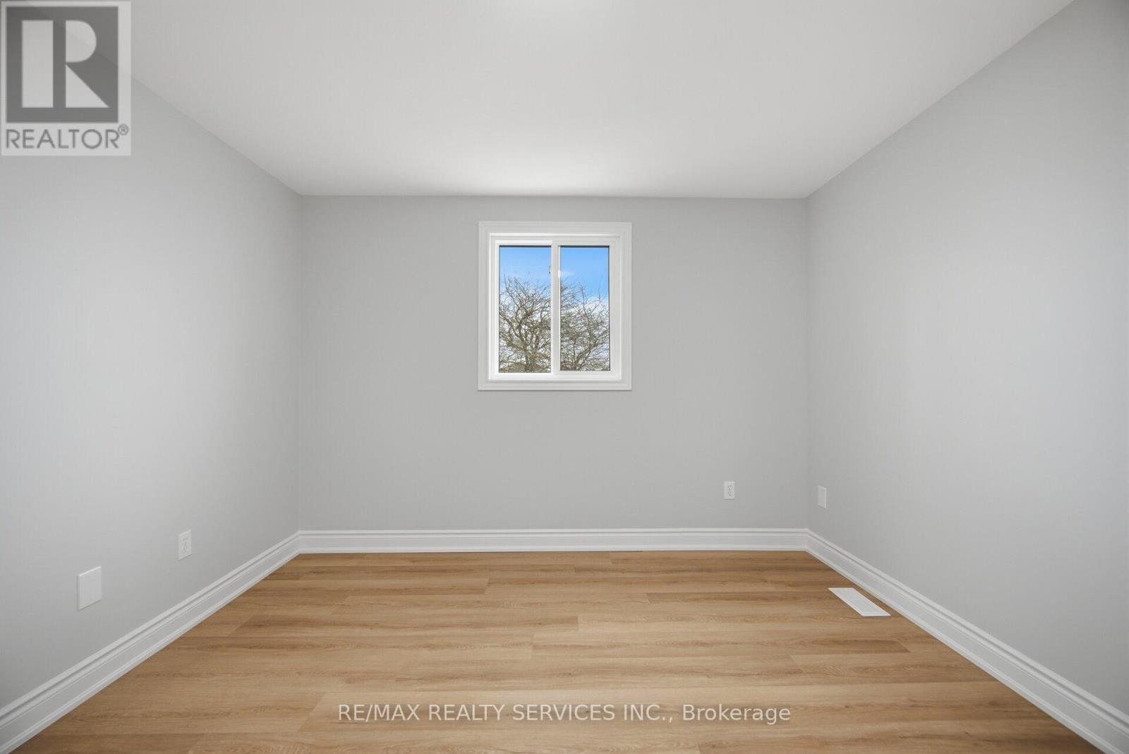 234 COUNTRY CLUB DRIVE - 24