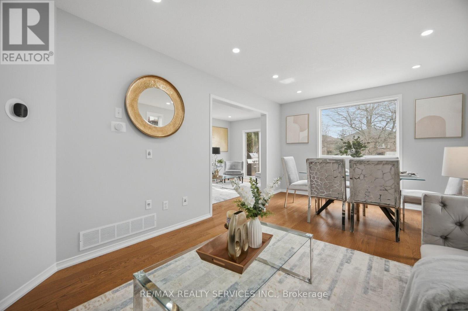 234 COUNTRY CLUB DRIVE - 8