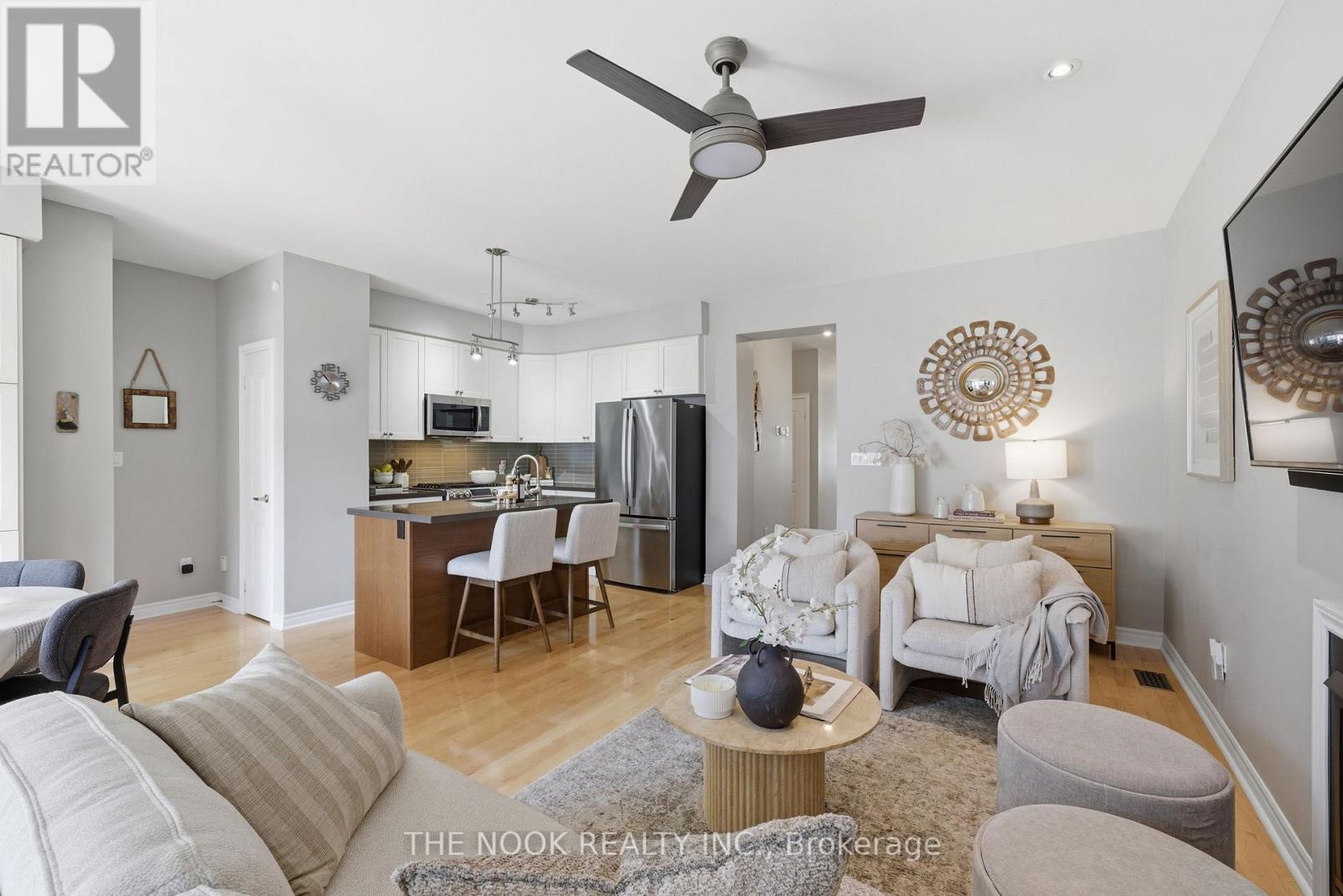 17 DEACON CRESCENT, Kawartha Lakes (Lindsay), Ontario, K9V0L4 — Photo 8