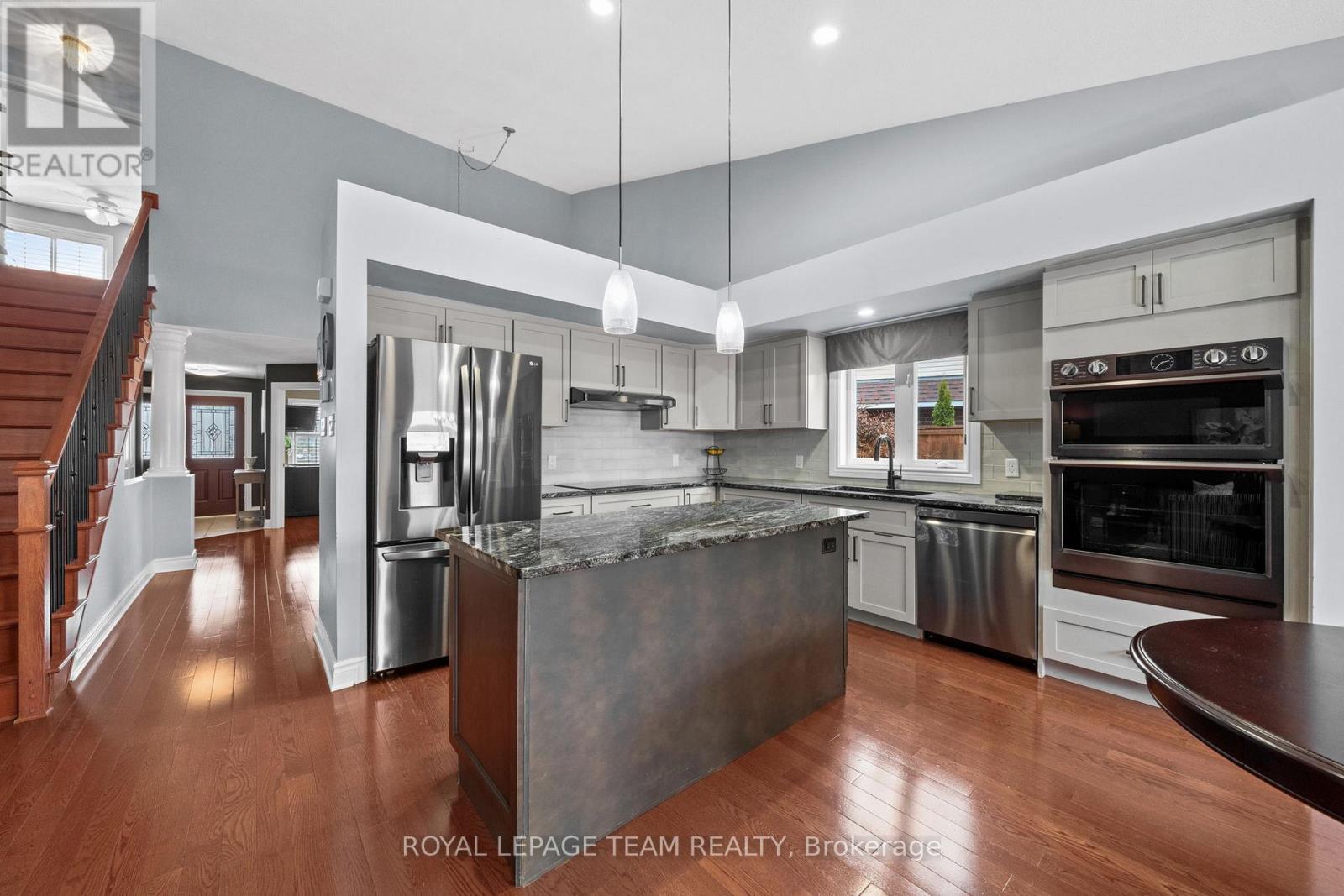 48 SETTLER'S RIDGE WAY — photo 11