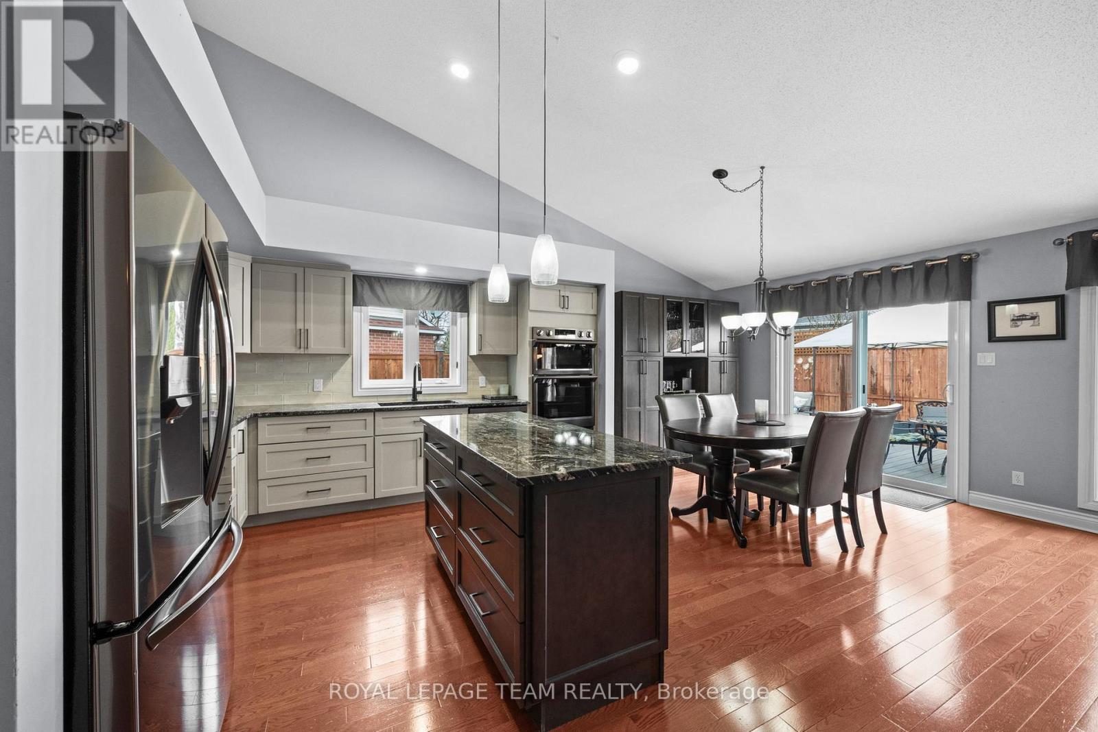 48 SETTLER'S RIDGE WAY — photo 13