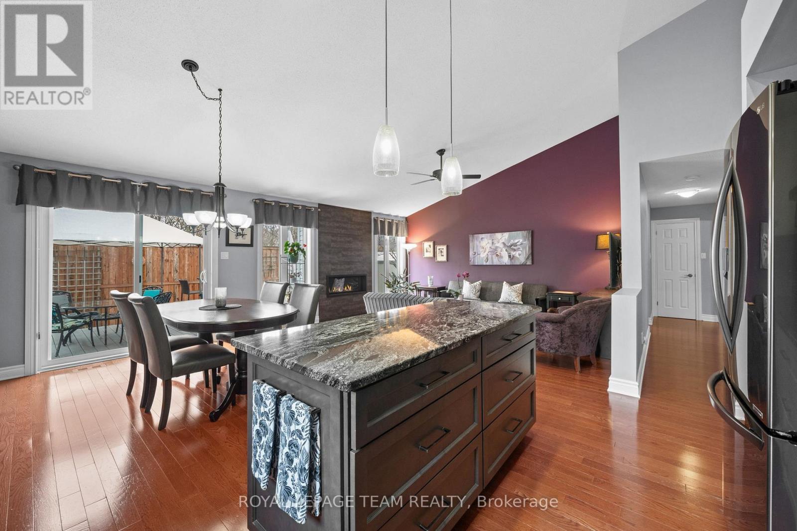 48 SETTLER'S RIDGE WAY — photo 16