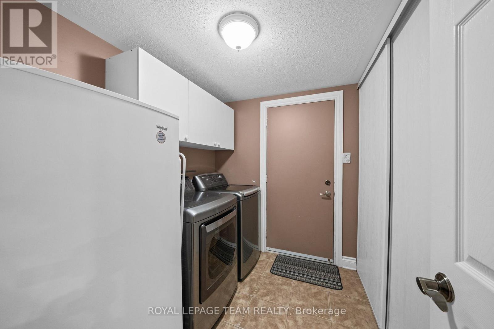 48 SETTLER'S RIDGE WAY — photo 26