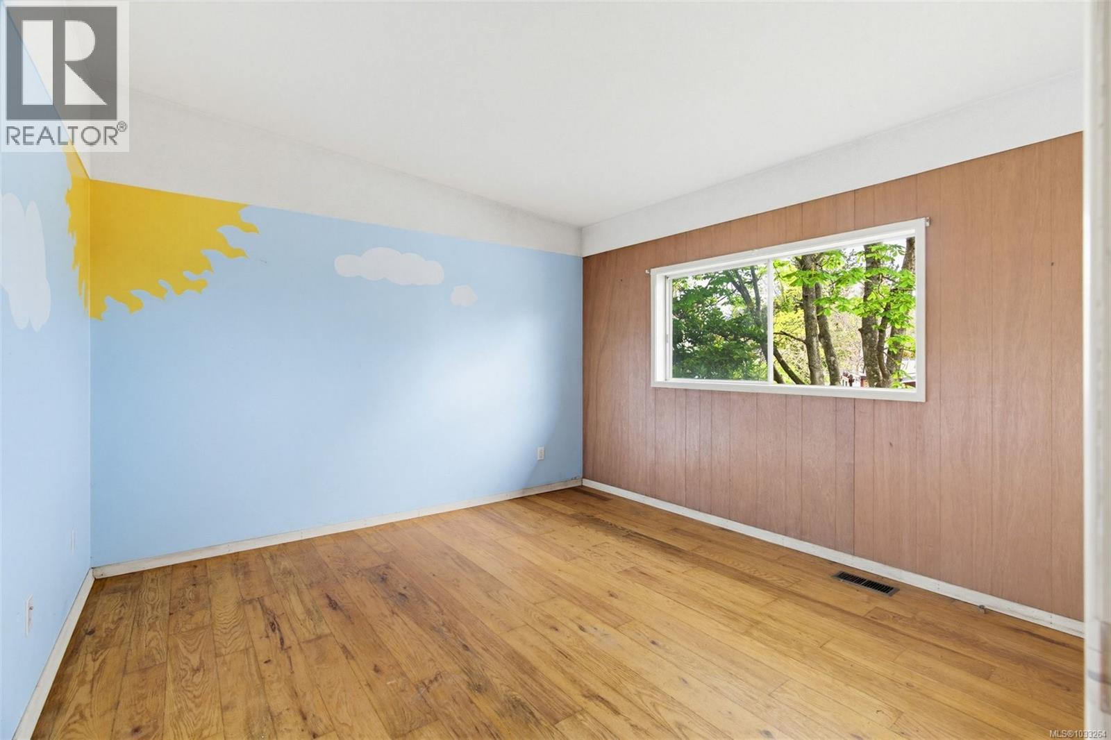  247 Glenairlie Drive, View Royal