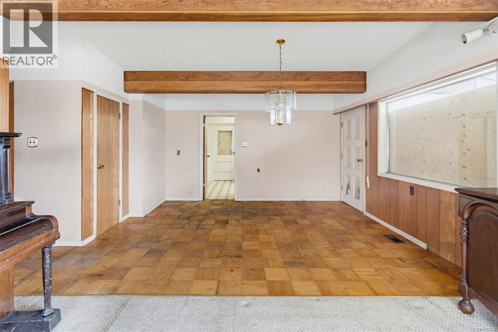  247 Glenairlie Drive, View Royal