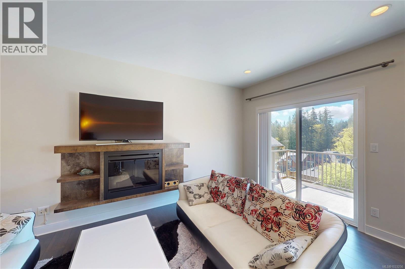  1262 Bombardier Crescent, Langford