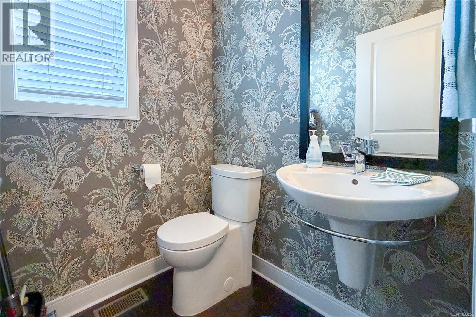  1262 Bombardier Crescent, Langford